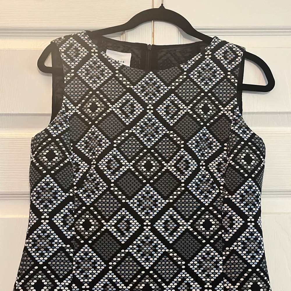 Akirs Punto blue sheath dress. Size 6. - Picture 4 of 9